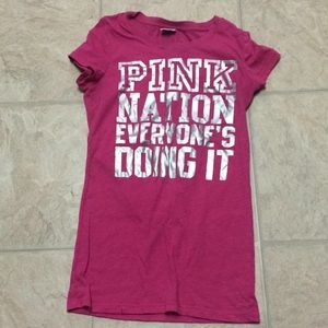 Victoria's Secret PINK fitted tee